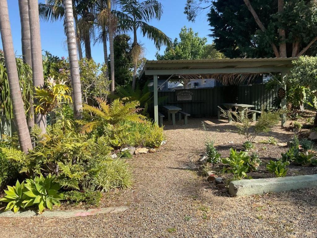 The Silver Bream Motel & Self Contained Units Mallacoota Eksteriør billede