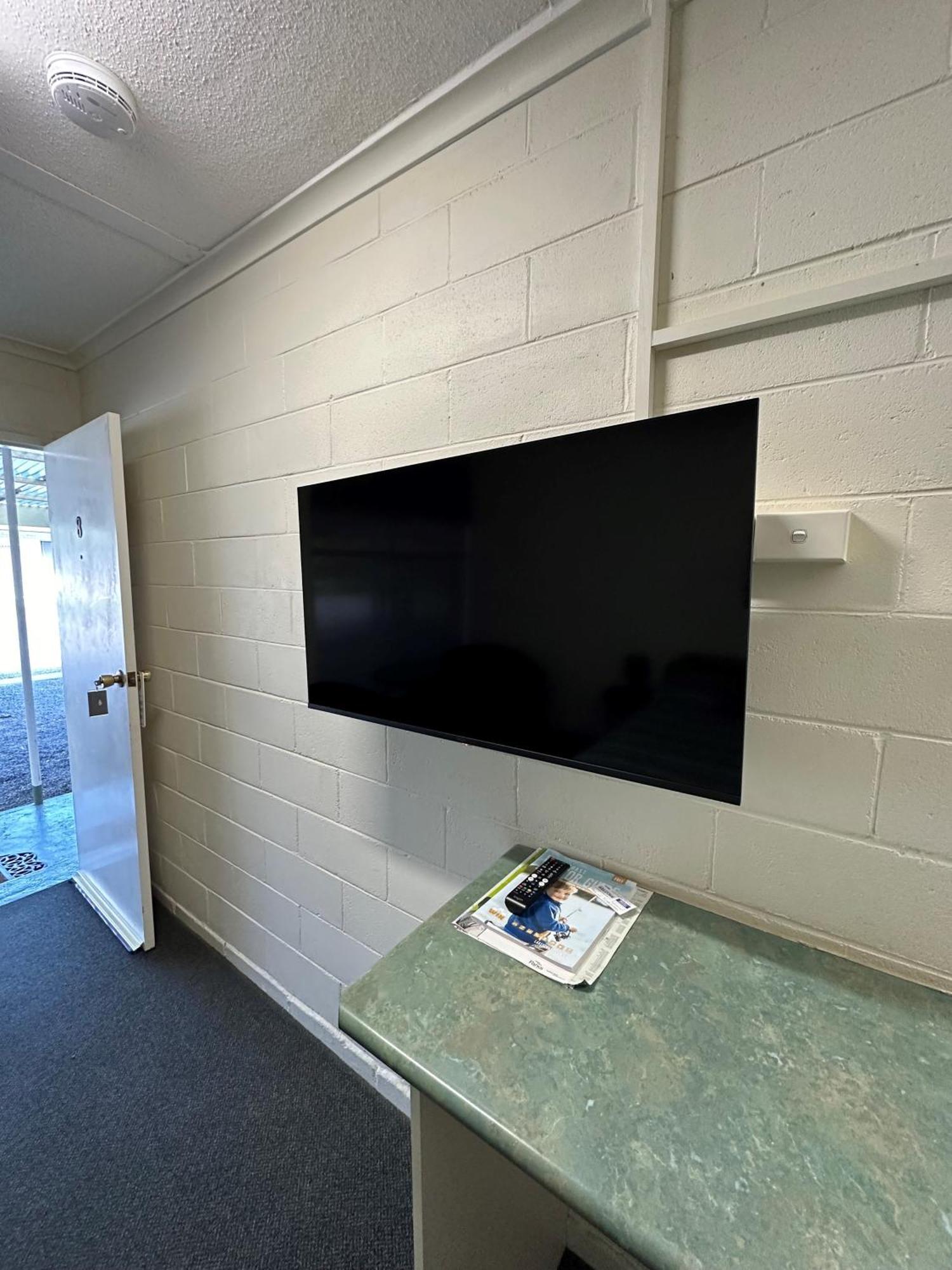 The Silver Bream Motel & Self Contained Units Mallacoota Eksteriør billede