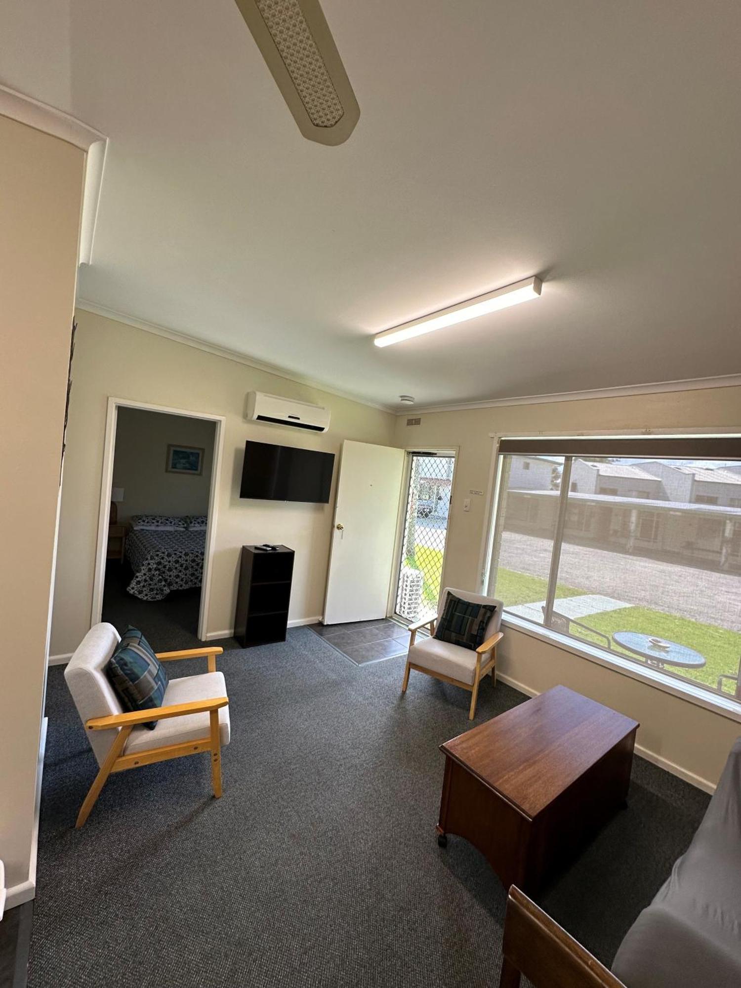 The Silver Bream Motel & Self Contained Units Mallacoota Eksteriør billede