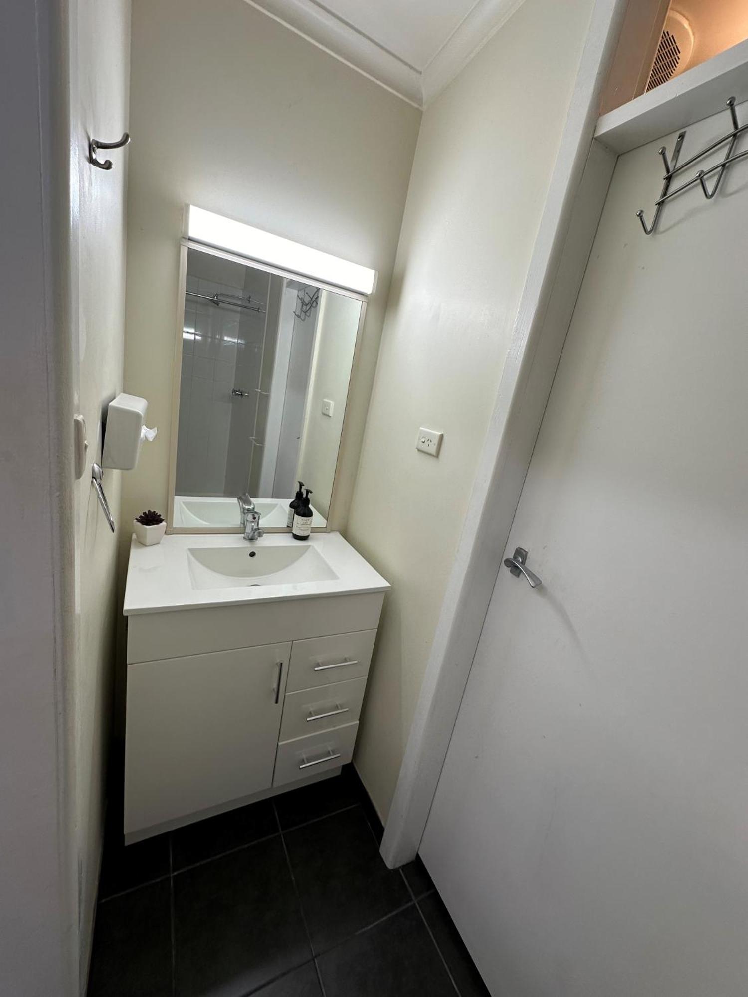 The Silver Bream Motel & Self Contained Units Mallacoota Eksteriør billede